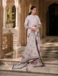 bhavini-blush-pink-floral-kurta-set-front-view-palace-staircase-festivewear