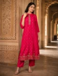 bhavini–Pink–Gold-Brocade–Kurta-Set–Embroidered-Dupatta–Front-View–Festive-Indoor–Festive-Wear