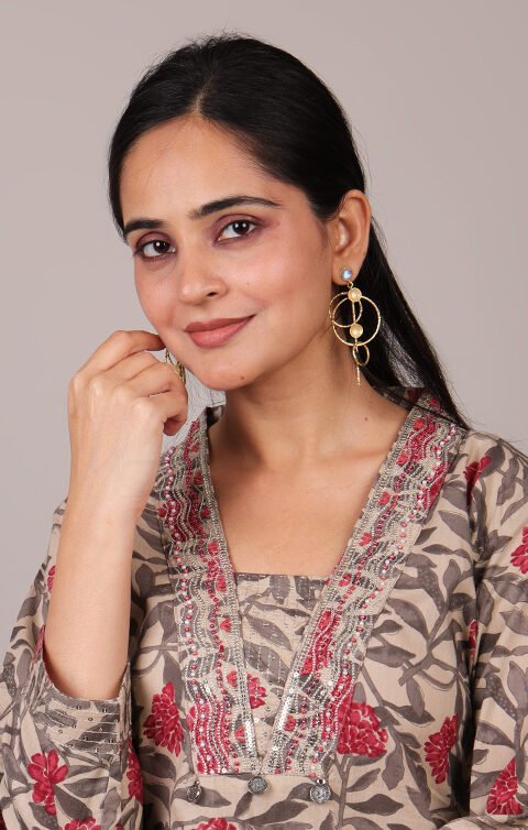 Women Ethnic Wear